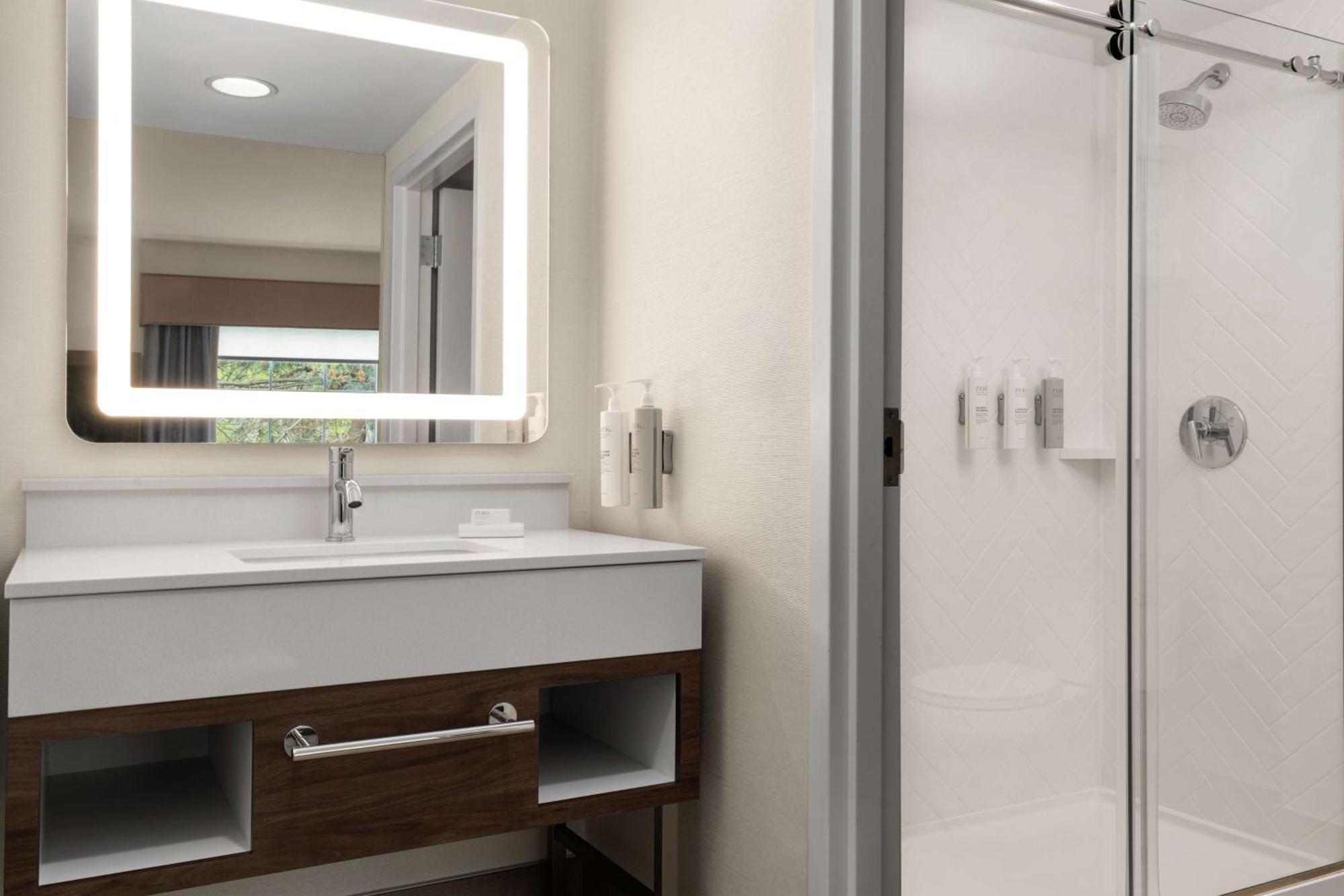 Hampton Inn & Suites Мідлтаун Екстер'єр фото