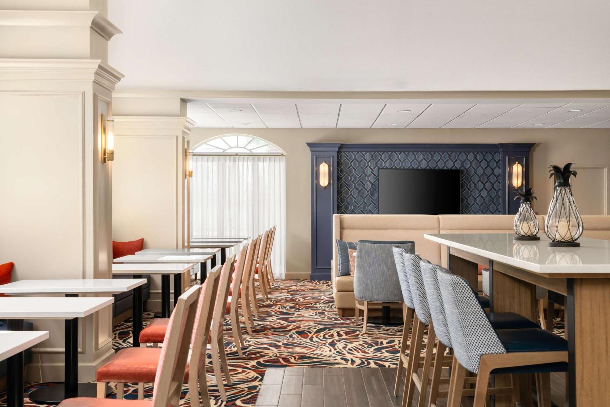 Hampton Inn & Suites Мідлтаун Екстер'єр фото
